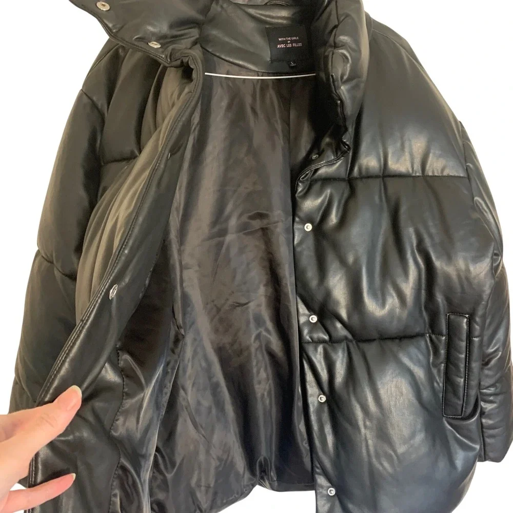 Avec Les Filles Black Puffer Jacket Women's L Large Snap Front Winter Warm Shiny